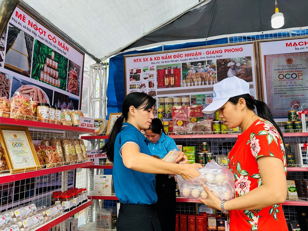 Quảng Ngãi gắn kết sản phẩm OCOP với dịch vụ du lịch nông thôn - ảnh 2