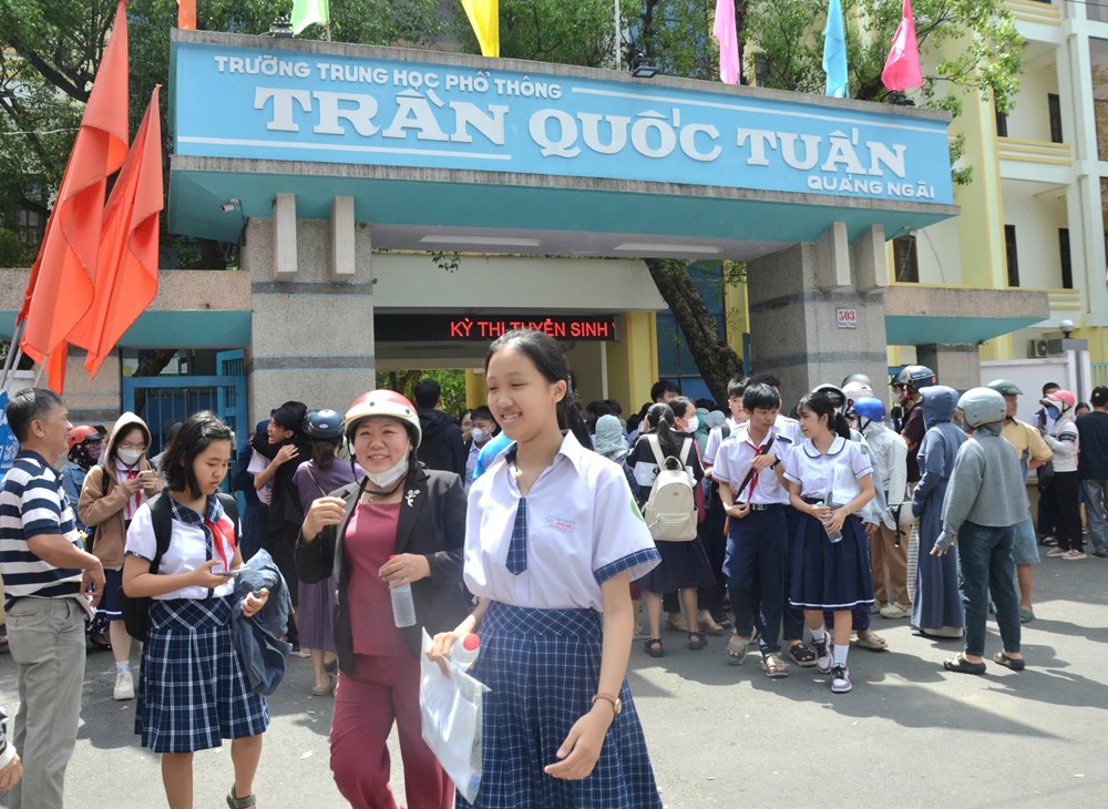 Gần 10.000 thí sinh của Quảng Ngãi bước vào kỳ thi lớp 10 - ảnh 2