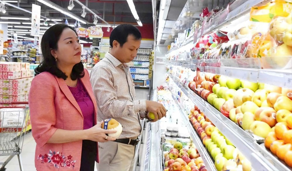 Tăng cường kiểm tra, xử lý các cơ sở sản xuất kinh doanh thực phẩm gây mất ATTP - ảnh 1