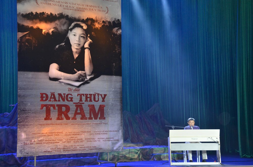 Sâu lắng vở kịch “Đặng Thùy Trâm“ - ảnh 1