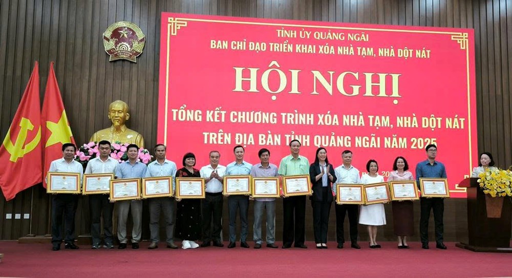 Quảng Ngãi hoàn thành chương trình xóa nhà tạm, nhà dột nát - ảnh 5