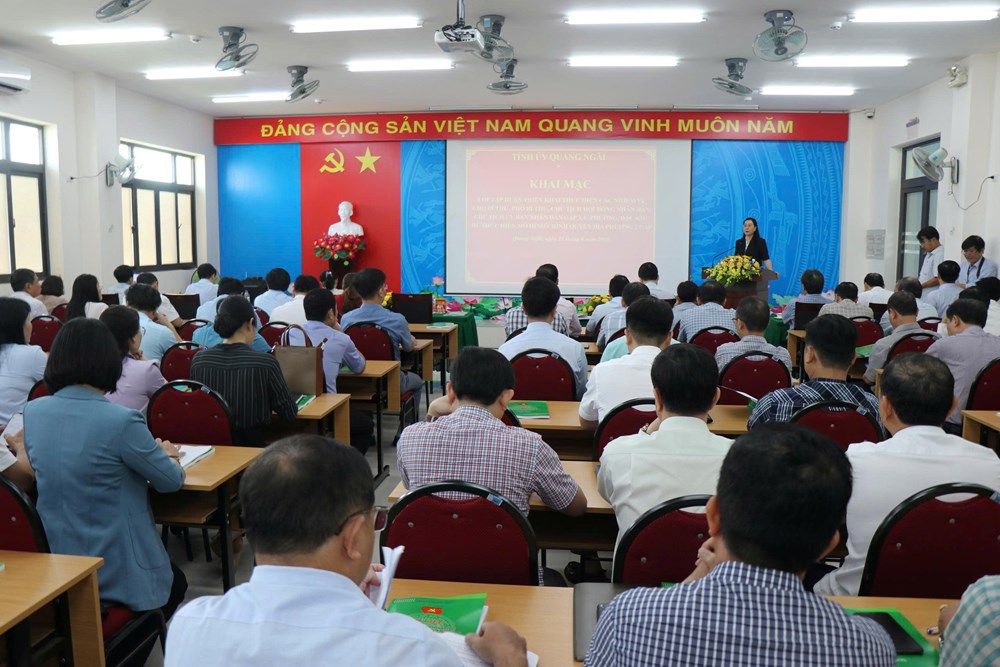 Tập huấn nhiệm vụ cho cán bộ chủ chốt thuộc các xã, phường - ảnh 3