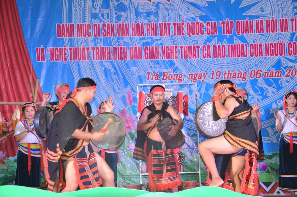 Chàng trai trẻ nối tiếp nối mạch nguồn văn hóa Co - ảnh 3