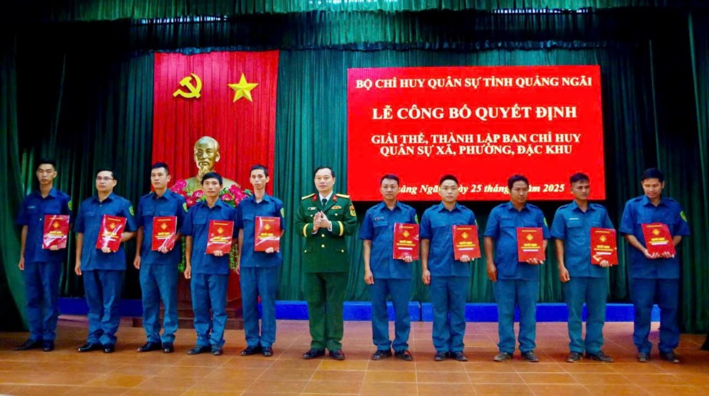 Quảng Ngãi thành lập 96 ban CHQS xã, phường, đặc khu - ảnh 2