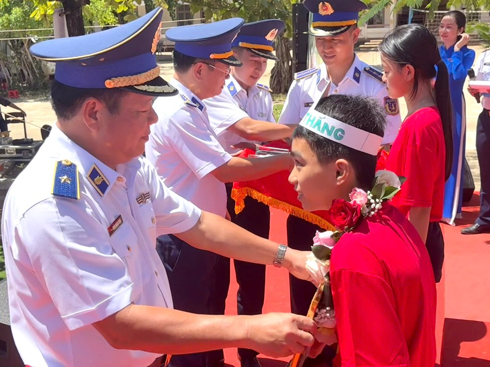 Sôi nổi Cuộc thi “Em yêu biển, đảo quê hương” - ảnh 3