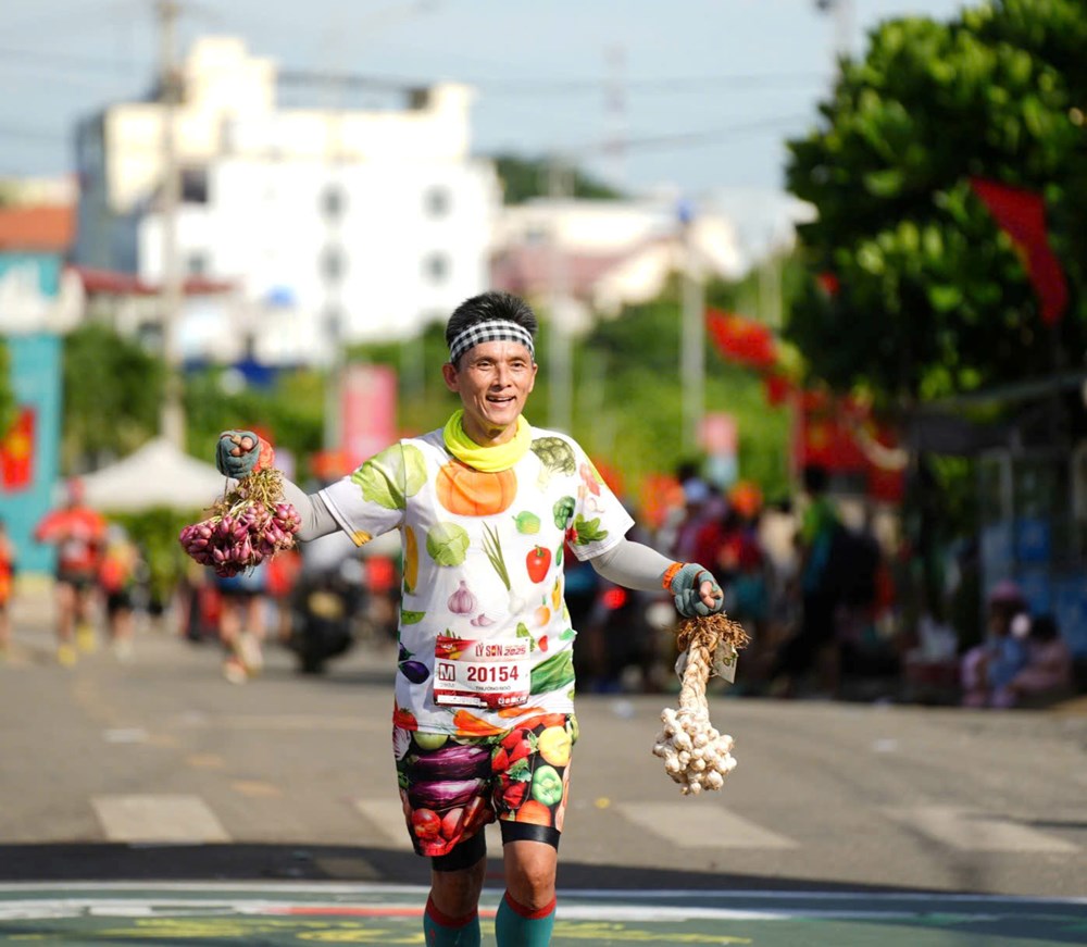 Giải Việt dã “Lý Sơn – Theo dấu chân tiền tiêu” - ảnh 3