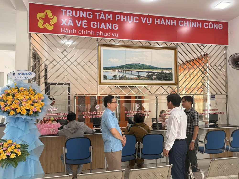 Nỗ lực bứt phá trong giải quyết thủ tục hành chính - ảnh 2