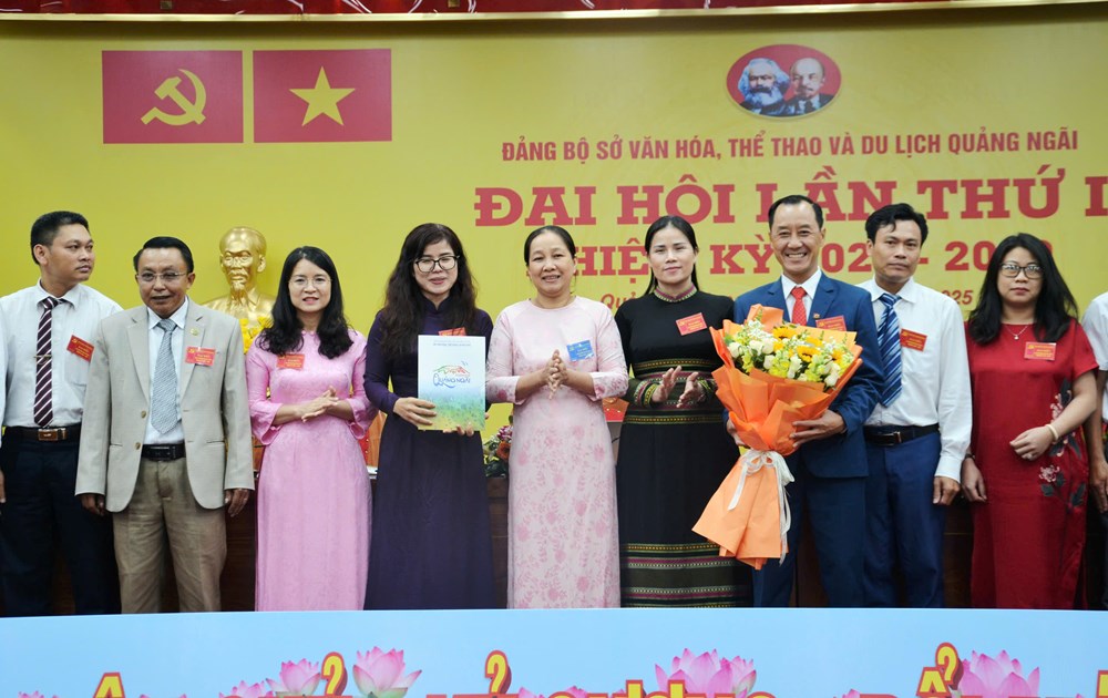Đảng bộ Sở VHTTDL Quảng Ngãi “Đoàn kết – Dân chủ - Kỷ cương – Đổi mới – Phát triển” - ảnh 4