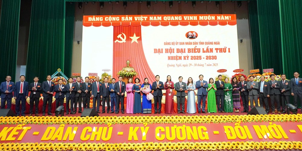 Đại hội Đảng bộ UBND tỉnh Quảng Ngãi lần thứ I - ảnh 2