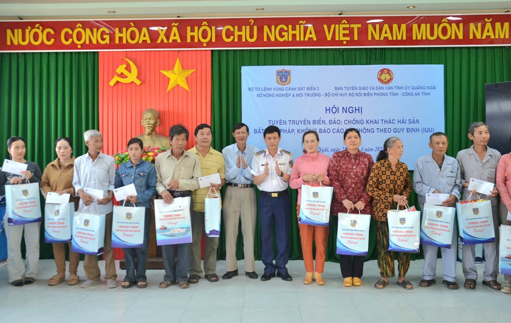Tô thắm hình ảnh “Bộ đội Cụ Hồ” - Người chiến sĩ Cảnh sát biển - ảnh 3