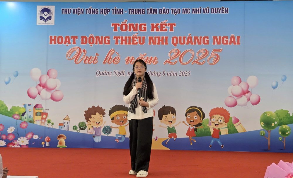 Sôi nổi hoạt động hè ở Thư viện Tổng hợp Quảng Ngãi - ảnh 2