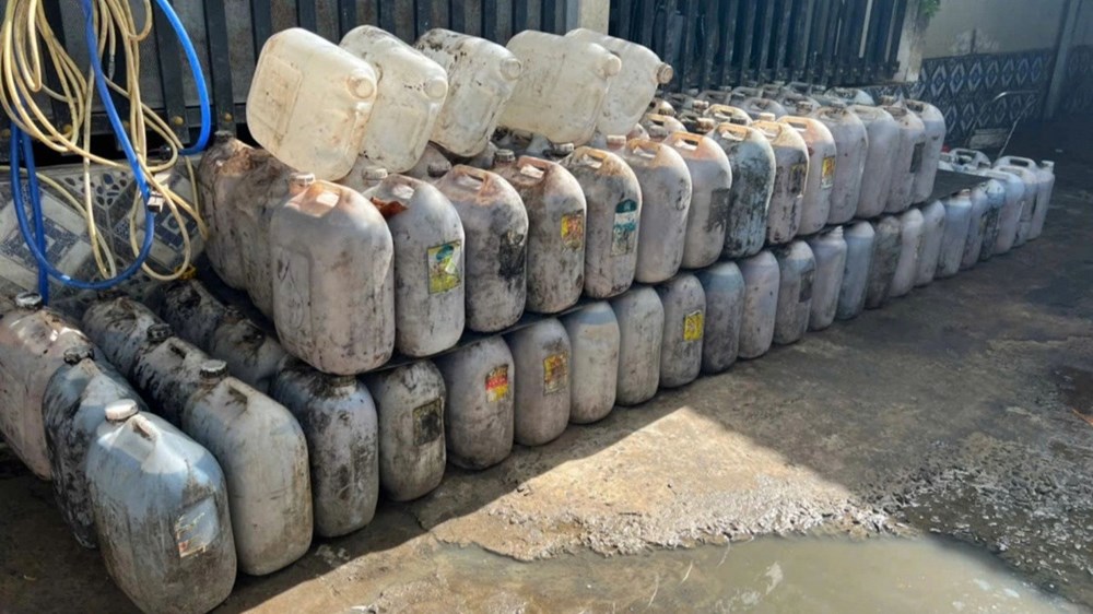 Xử phạt vi phạm hành chính hộ kinh doanh dầu ăn đã qua sử dụng không rõ nguồn gốc - ảnh 1
