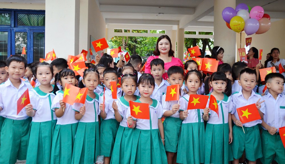 Quảng Ngãi khai giảng năm học mới ngày 5.9 và giảng dạy từ ngày 6.9 - ảnh 1