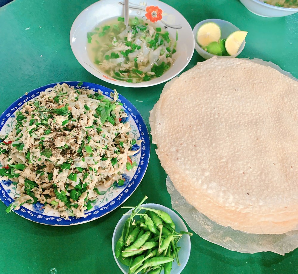 Quảng Ngãi đưa don, gỏi lá giới thiệu tại Trung tâm Triển lãm Quốc gia - ảnh 2