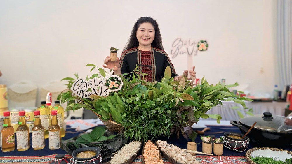 Quảng Ngãi đưa don, gỏi lá giới thiệu tại Trung tâm Triển lãm Quốc gia - ảnh 3