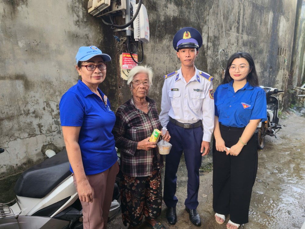 Dân vận khéo ở vùng biên giới biển - ảnh 4