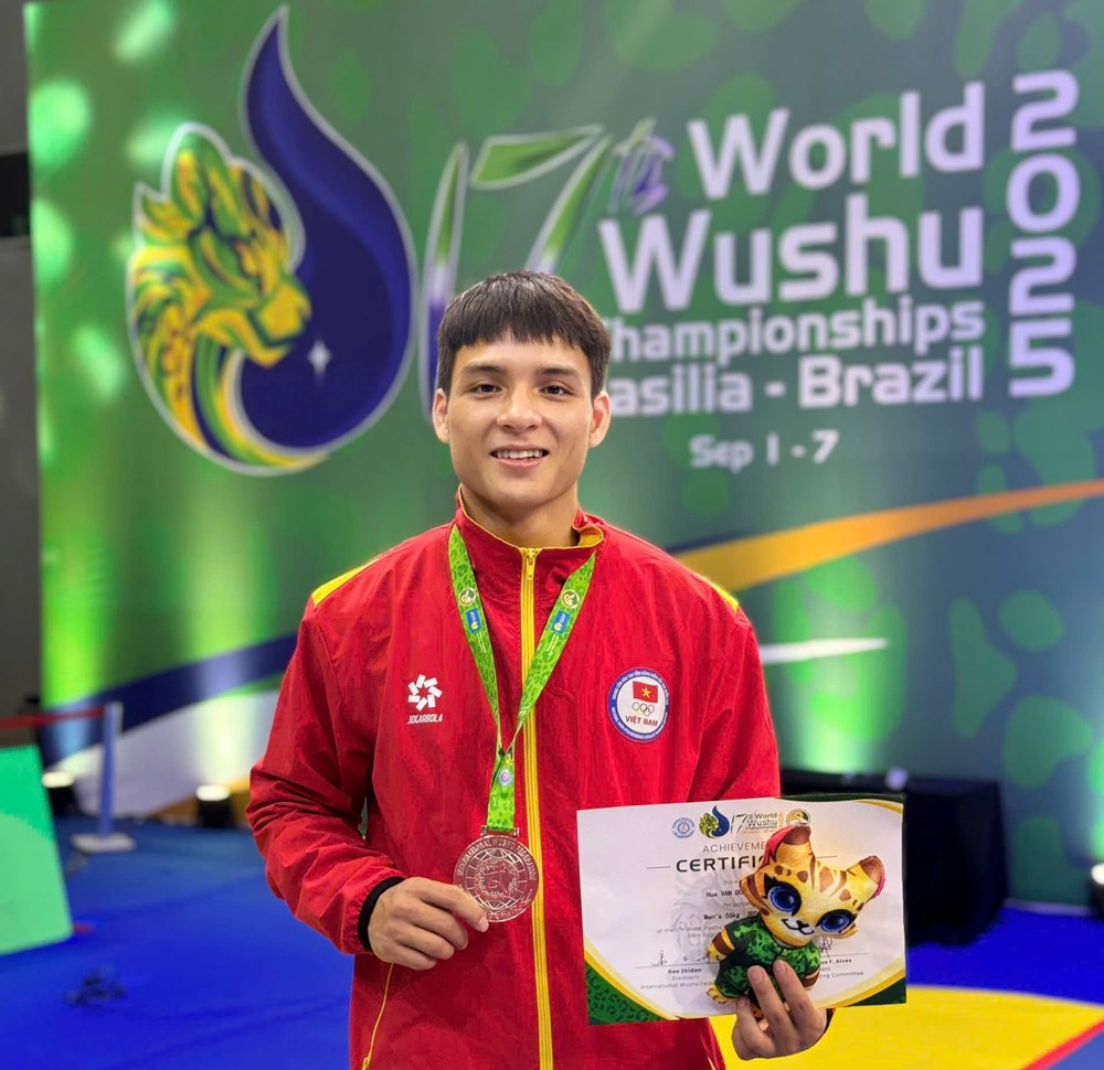 Võ sĩ quê Quảng Ngãi đoạt huy chương bạc tại Giải vô địch Wushu thế giới - ảnh 2