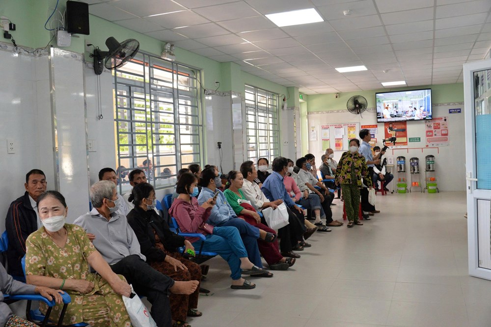 Đơn vị y tế đầu tiên của Quảng Ngãi hoàn thành triển khai bệnh án điện tử - ảnh 1