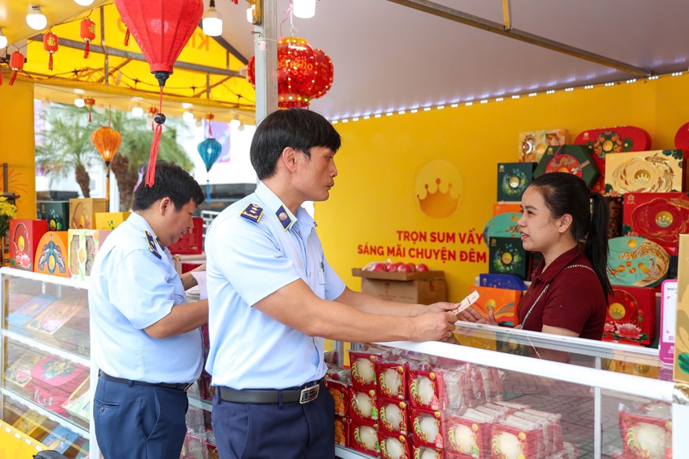 Quảng Ngãi tăng cường bảo đảm ATTP trong dịp Tết Trung thu - ảnh 1