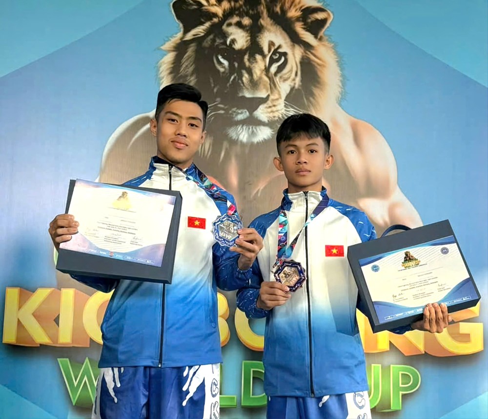 Quảng Ngãi có 2 vận động viên đoạt Giải Cúp Kickboxing thế giới - ảnh 1