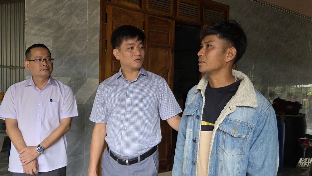 Di dời đảm bảo an toàn cho người dân vùng sạt lở dưới chân núi Gò Oát - ảnh 3