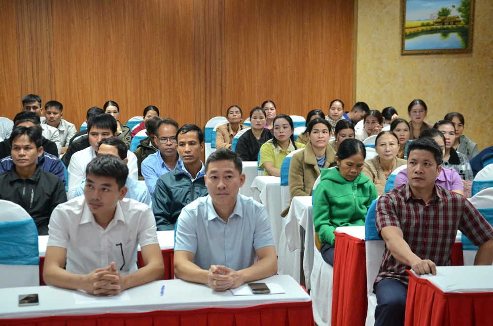 Nâng cao kĩ năng tuyên truyền, vận động về hôn nhân cho đồng bào Hrê tỉnh Quảng Ngãi - ảnh 6