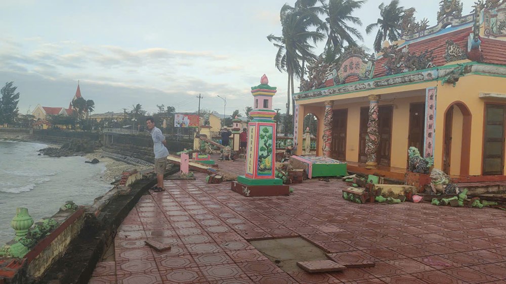 Các điểm di tích, du lịch ở Quảng Ngãi bị ảnh hưởng nặng do triều cường - ảnh 1