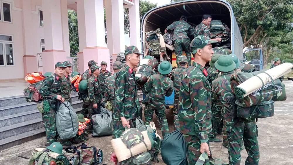 Sư đoàn 307 Quảng Ngãi cơ động lực lượng hỗ trợ Đắk Lắk - ảnh 4