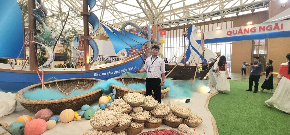 Nâng cao giá trị đặc sản tỏi Lý Sơn - ảnh 6