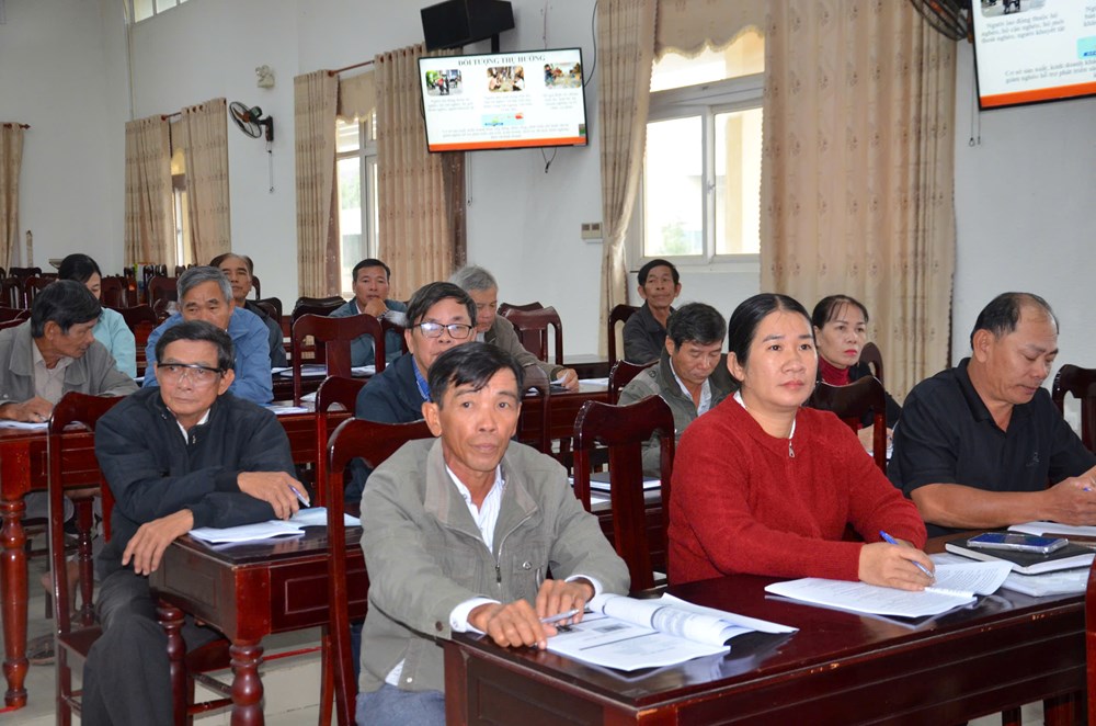 Nâng cao năng lực đội ngũ cán bộ làm công tác giảm nghèo - ảnh 4