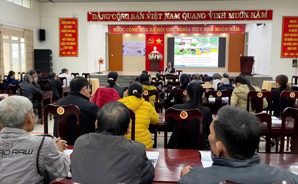 Phát huy vai trò của cán bộ cơ sở trong thực hiện công tác giảm nghèo  - ảnh 1