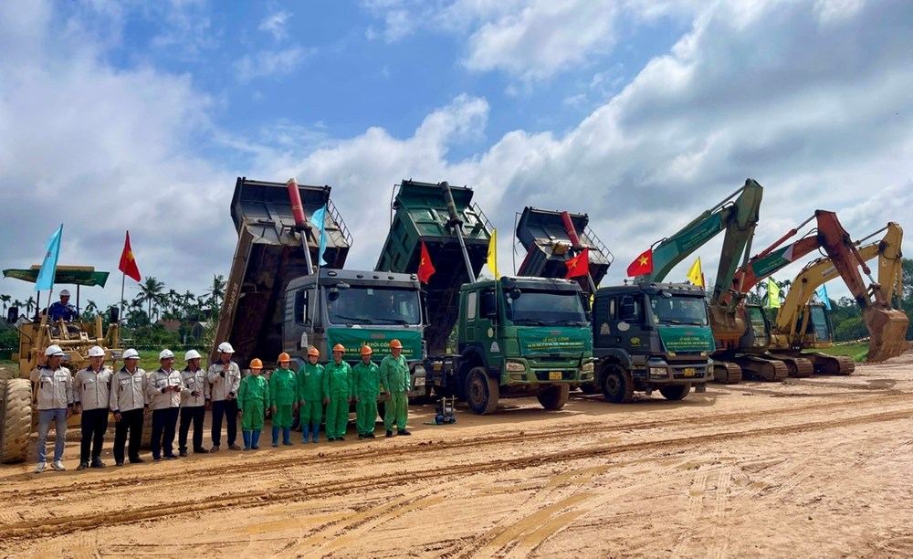 Quảng Ngãi khởi công dự án nhà ở xã hội HUD - Phú Mỹ - ảnh 4