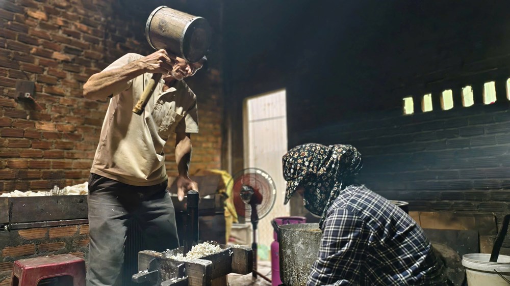 Giữ lửa làng bánh nổ xứ Quảng mỗi độ Tết đến, Xuân về - ảnh 4