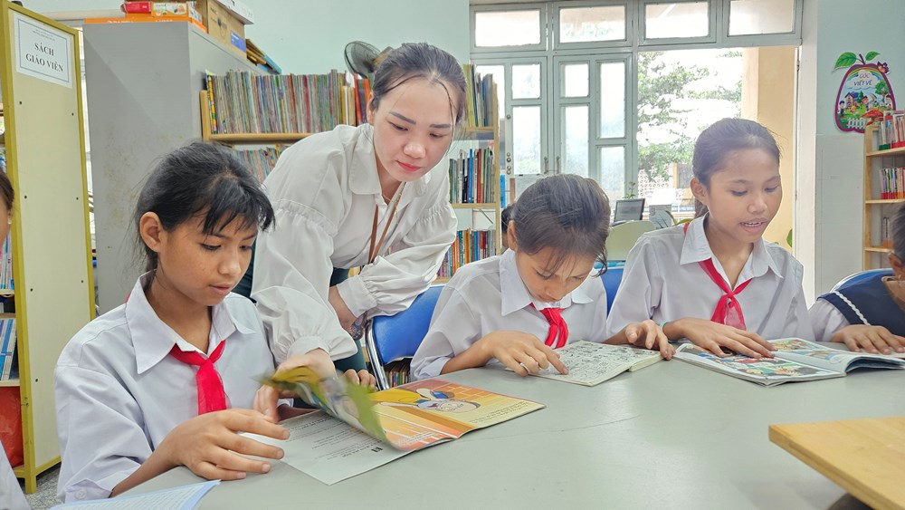 Khơi dậy tình yêu sách nơi rẻo cao Ba Lế - ảnh 3