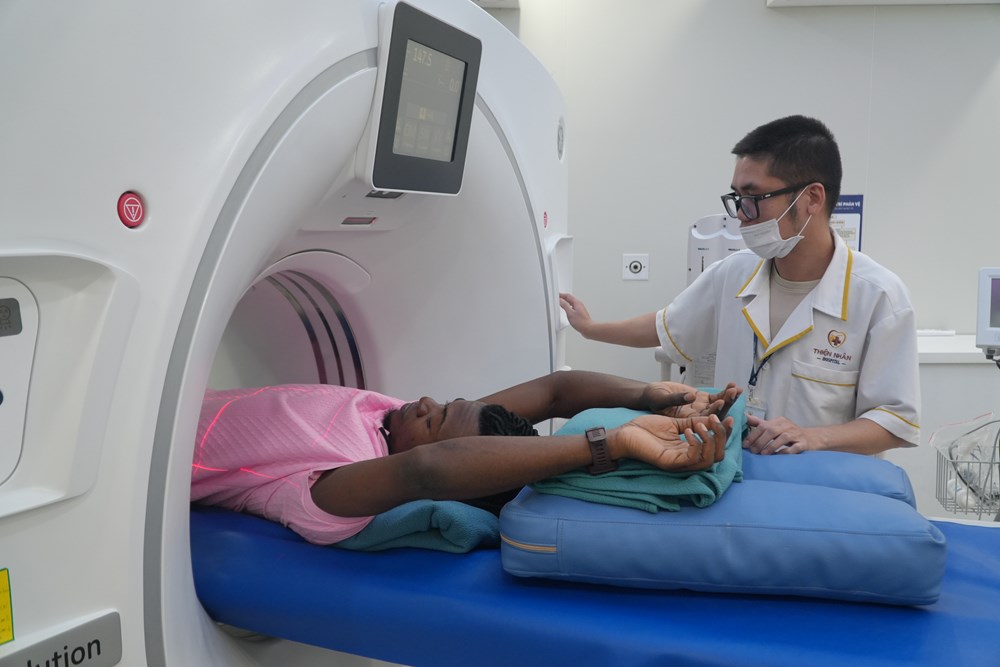 Quảng Ngãi có đơn vị y tế tư nhân đầu tiên đủ điều kiện khám cho người nước ngoài - ảnh 2