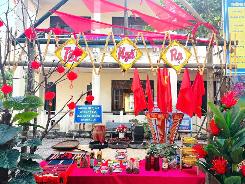 Giữ lửa di sản Tết Ngã rạ trong trường học vùng cao - ảnh 5
