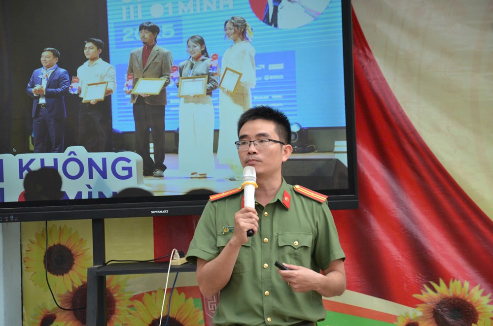 Xây dựng “lá chắn” số cho học sinh trước thách thức của không gian mạng - ảnh 4