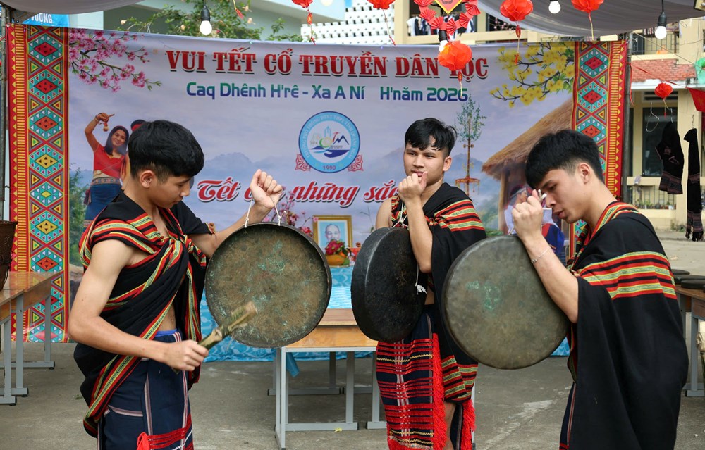 “Tết của những sắc màu” – Nơi hội tụ bản sắc các dân tộc tỉnh Quảng Ngãi - ảnh 1