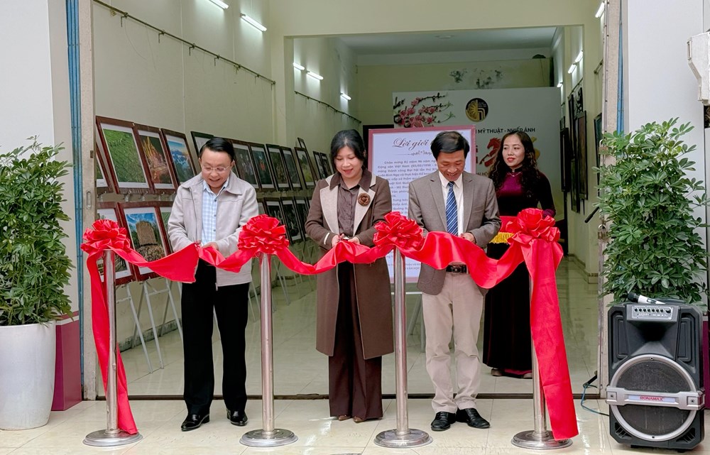 Quảng Ngãi trưng bày 68 tác phẩm Mỹ thuật - Nhiếp ảnh đón Xuân 2026 - ảnh 1