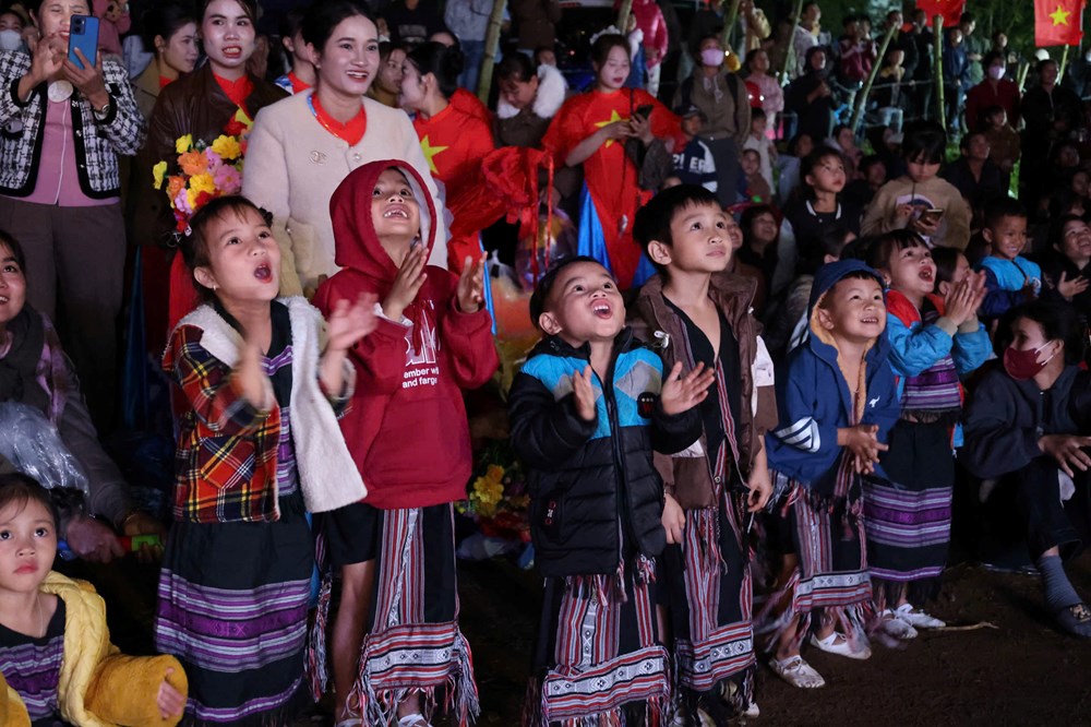 Rộn ràng Hội thi văn nghệ “Xuân quê hương – xã Đặng Thùy Trâm đổi mới và phát triển” - ảnh 9