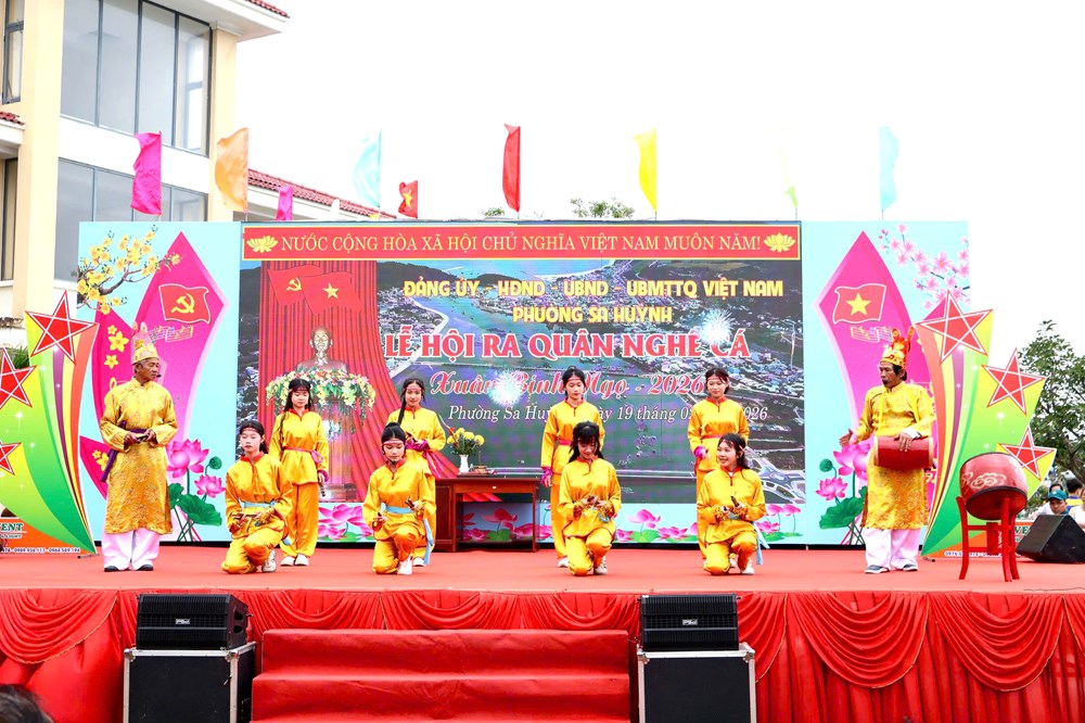 Sa Huỳnh mở biển đầu Xuân - ảnh 1