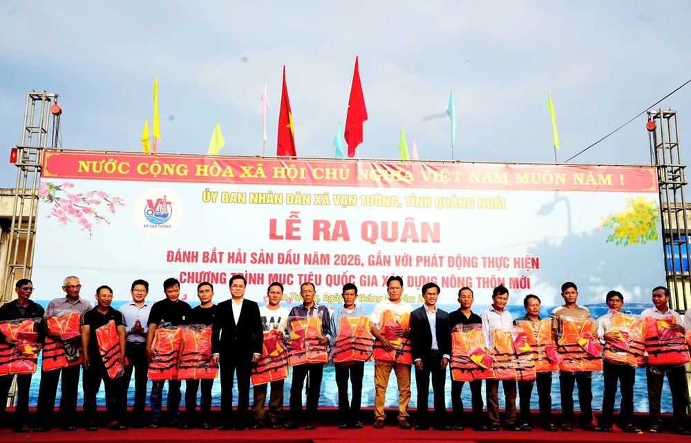 Khai thác văn hóa bản địa gắn với du lịch biển, mở hướng phát triển bền vững cho Vạn Tường - ảnh 6