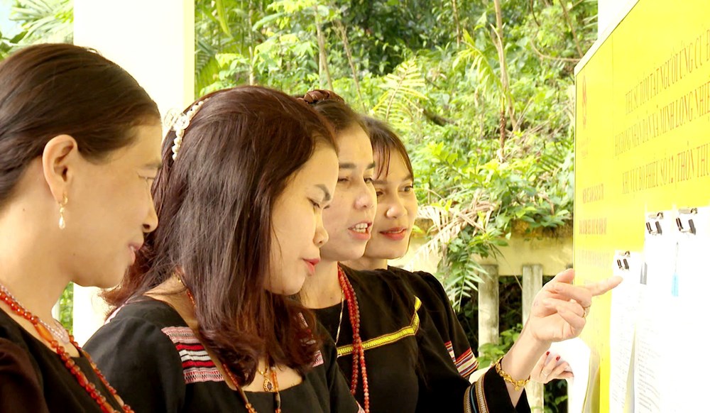 Niềm tin vào những lá phiếu ngày bầu cử - ảnh 4