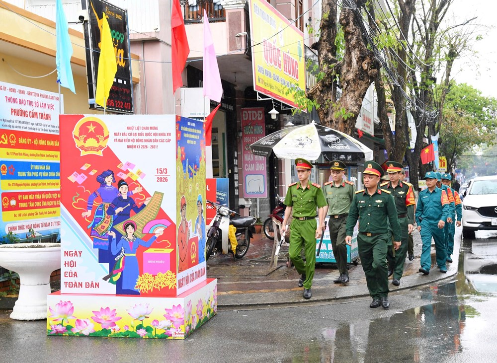 Lực lượng vũ trang Quảng Ngãi chủ động bảo đảm an ninh cho ngày hội bầu cử - ảnh 1
