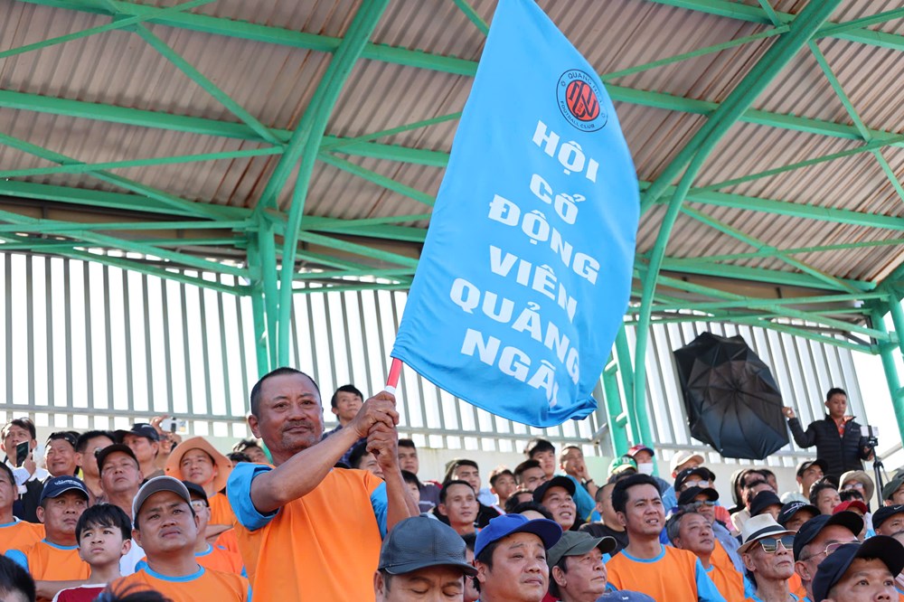 Quảng Ngãi trở lại ấn tượng, cầm hòa Lâm Đồng ngày ra quân - ảnh 6