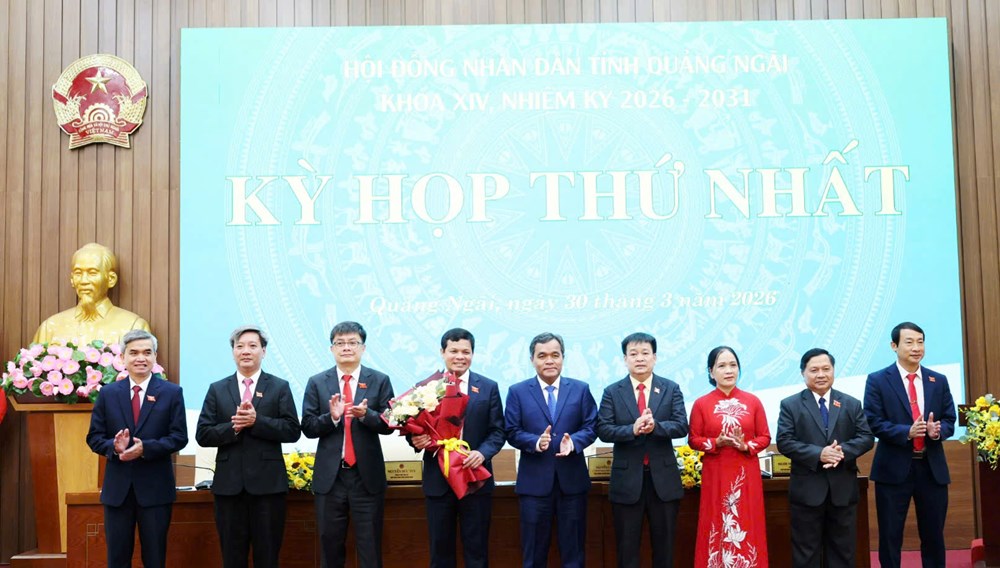 Ông Nguyễn Đức Tuy tái cử Chủ tịch HĐND tỉnh Quảng Ngãi - ảnh 3