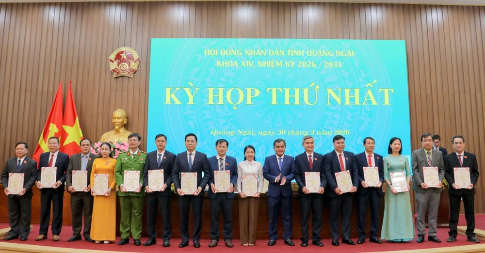 Kỳ họp lần thứ nhất HĐND tỉnh Quảng Ngãi: Kỳ vọng phát triển mạnh mẽ - ảnh 1