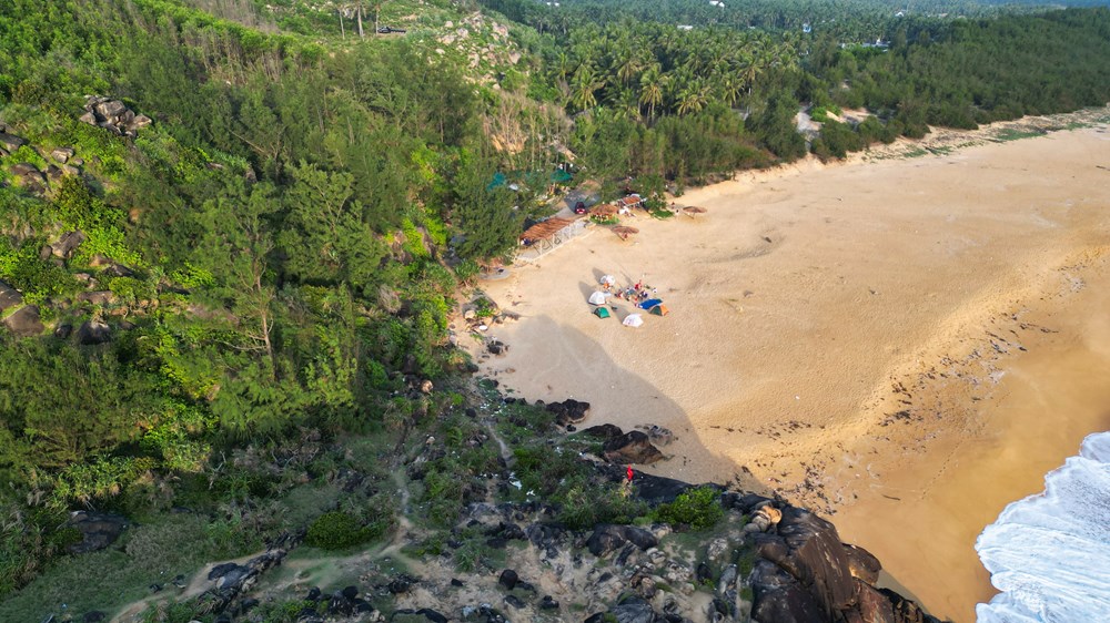 Hang Én – viên ngọc hoang sơ bên biển Sa Huỳnh - ảnh 6