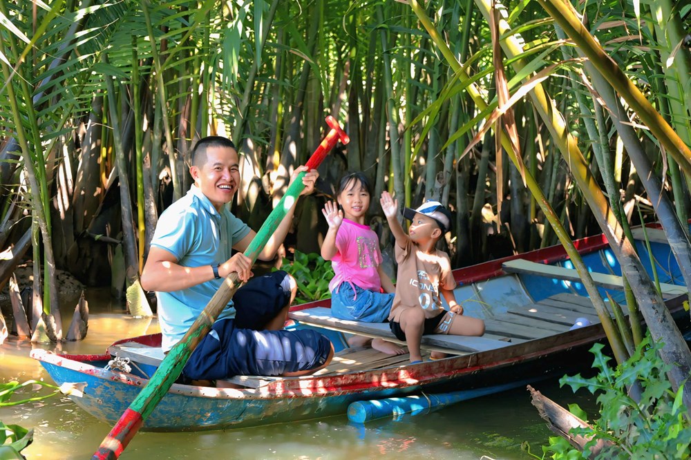 “Mật ngọt” giữa rừng dừa nước xứ Quảng - ảnh 4