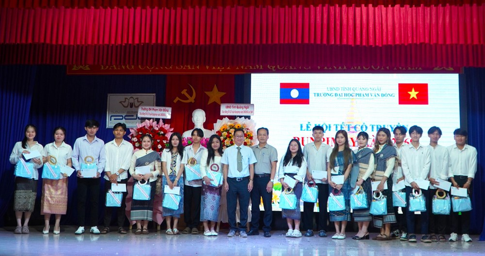 Ấm áp Lễ hội Bunpimay của sinh viên Lào tại Quảng Ngãi - ảnh 4